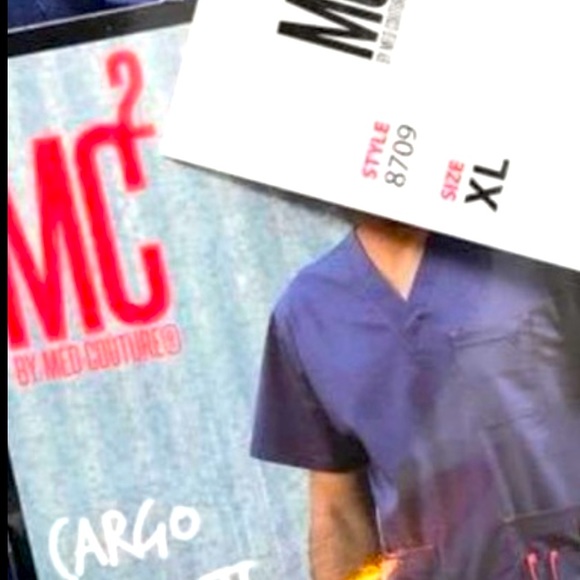 6 Mens Medical Scrubs - Picture 3 of 7